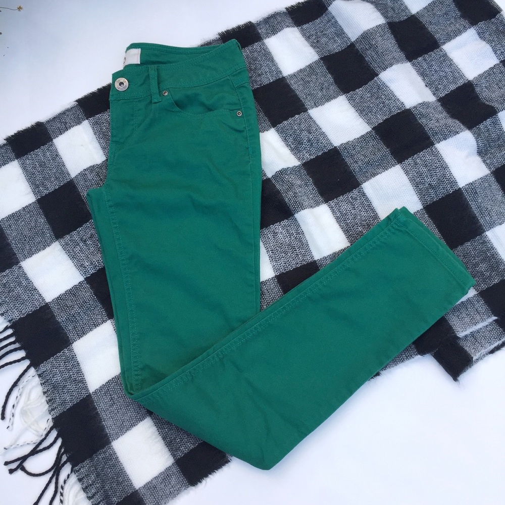 SO Green Skinny Jeans